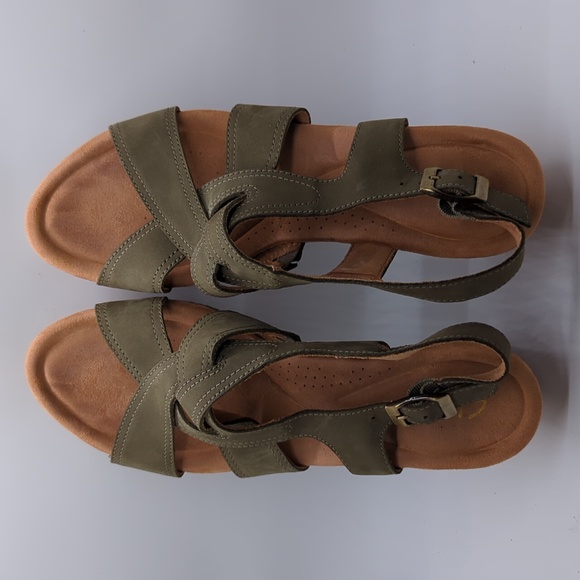 Clarks Sabina Sling Back Suede Cork Wedge Sandals Women's US Size 9.5 - Picture 5 of 7